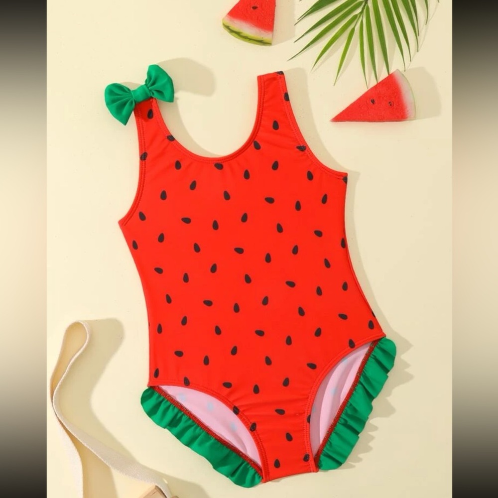 ⭐️⭐️⭐️⭐️SOLD NEW Watermelon Kids Swimsuit Size 6Y
